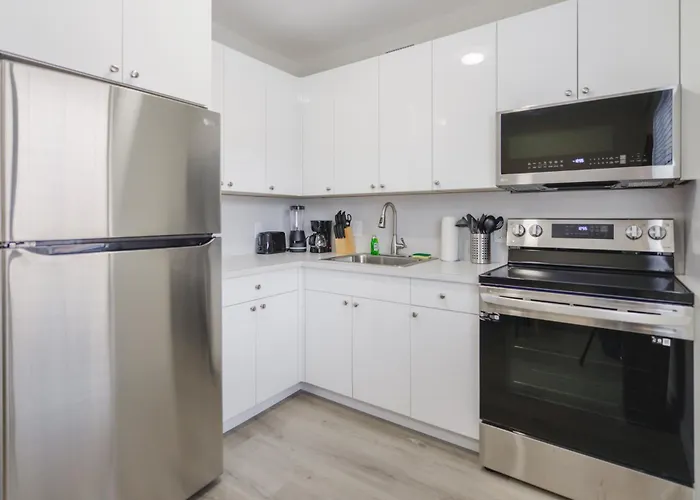 Apartment In The Famous Calle Ocho In Miami